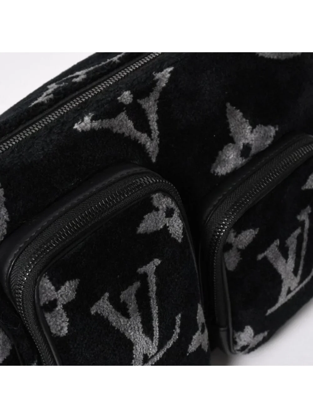 Louis Vuitton Keepall Bandouliere 25 Boston Bag Monogram Eclipse Tuffetage